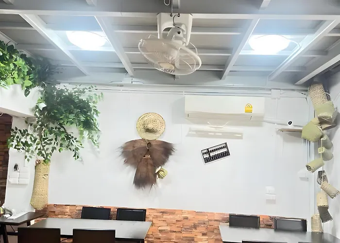 Hostel Jc 刘 先 生